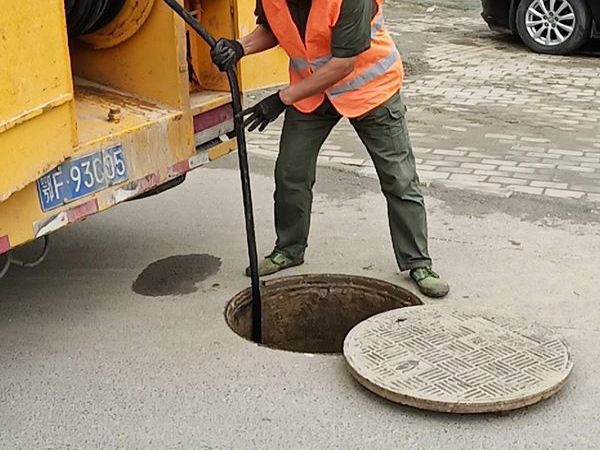 成都市政下水道疏通哪家好（成都疏通下水道的）